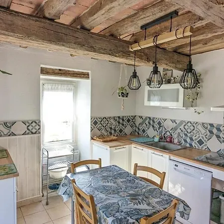 Le Pigeonnier Du Figue-haut Avec Piscine Privee Et Climatisation A Lacapelette *