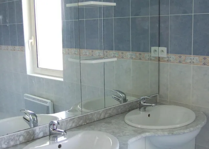 Le Pigeonnier Du Figue-haut Avec Piscine Privee A Lacapelette * Durfort-Lacapelette